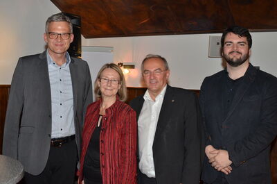 Oberbürgermeister Steffen Hertwig, MdEP Evelyne Gebhardt, MdP Josip Juratovic und Vorsitzender Jens Neser